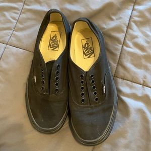 Women’s Size 9 Black Authentic Vans